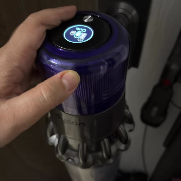 Dyson V11 Absolute Süpürgesinde Garanti Sonrası Tekrarlayan Çalışma Kesintisi