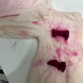 E-Bebek Kıyafetlerinde Renk Atesi: Tüm Ürünler Boyandı Ve Kullanılamaz