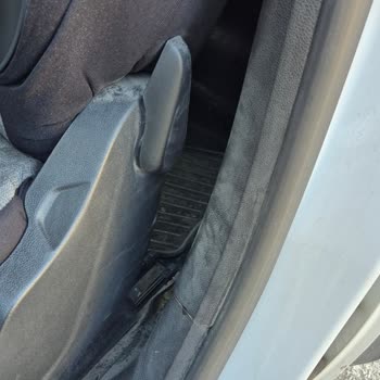 Opel Combo İç Mekan Toz Problemi Ve Yetkili Servis İhmaline Karşı Şikayet