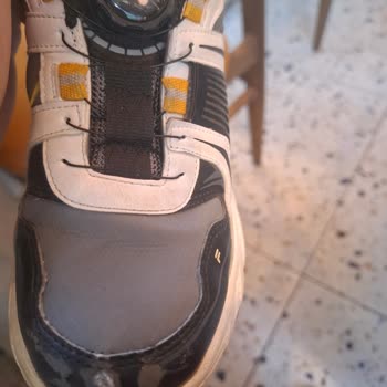 Deichmann Ayakkabısının Kısa Sürede Yırtılması Ve Tam İade Talebi