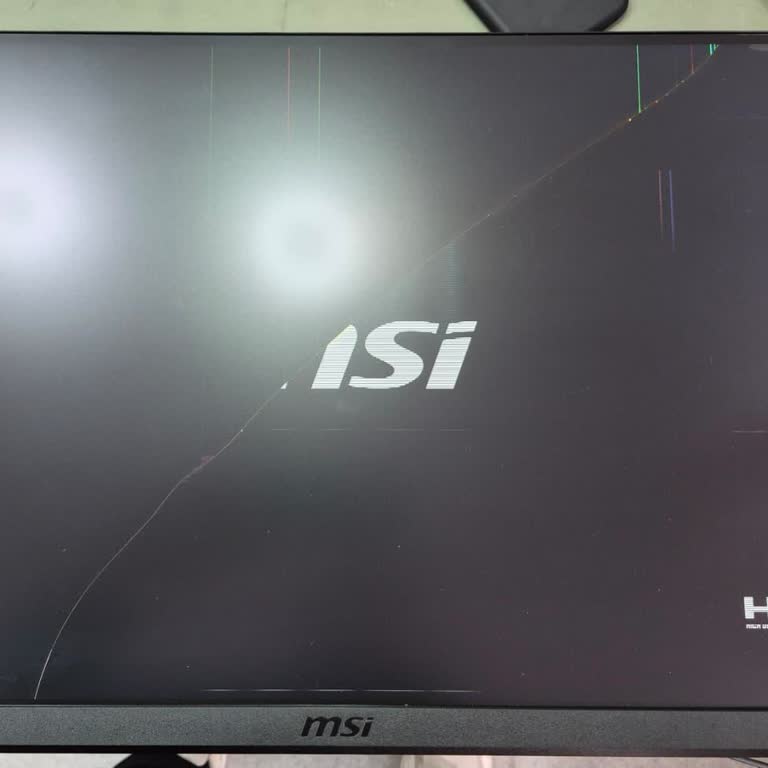 Yurtiçi Kargo Teslimatı Sonrası MSI Monitörünün Kırılan Paneli İçin 9.300 TL Onarım Talebi