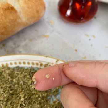 Knorr Kekik Ürününde Salyangoz Ve Siyah Yabancı Madde Bulunması