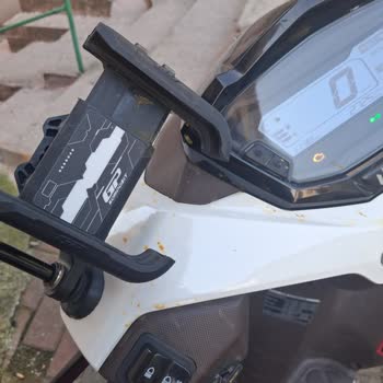 GP Kompozit Motosiklet Telefon Tutucusunun Pas Sorunu Ve Satış Şartlarının İncelenmesi