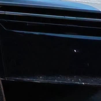 Peugeot 5008 Ekran Arızası Ve Yetkili Servisin Çözüm Eksikliği