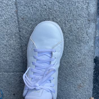 Adidas Stan Smith Ayakkabısının Kısa Sürede Kırılması Ve Değişim Talebinin Reddedilmesi