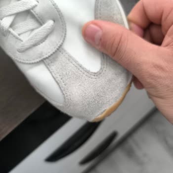 İki Yıl Garanti Sözü Verilen Nike Ayakkabısının Kısa Sürede Açılması Ve Garanti Reddedilmesi