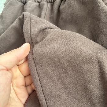 LCW Tişörtte Kısa Sürede Delik Ve Kalite Sorunu