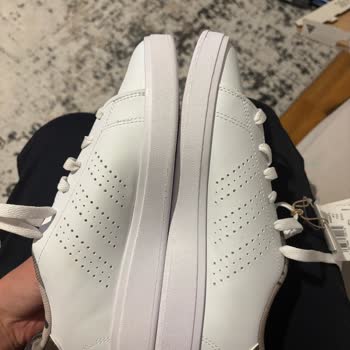 Orijinal Olmayan Adidas Ayakkabı İçin İade Reddi