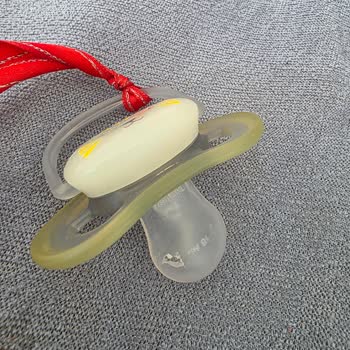 Philips Avent Emziği Kısa Sürede Delindi, Dayanıklılık Ve Güvenlik Sorgulandı