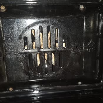 Kumtel Ankastre Fırında Emaye Aşınması Paslanan Fan Ve Eksik Kapak Parçası