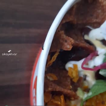 Trendyol Yemek Komagene Bowl İçinden Böcek Çıktı