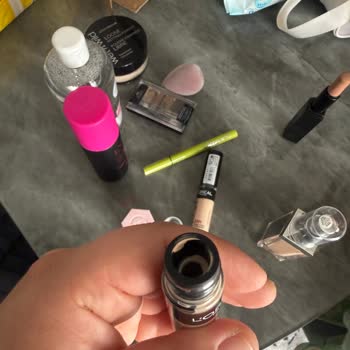 Gratis'tan Açılmış Ve Hasarlı Makyaj Ürünleri Gönderimi