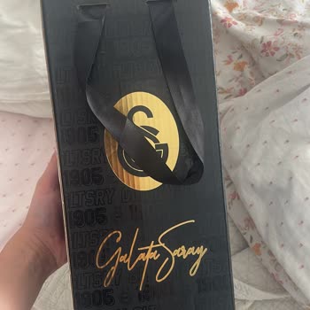 Ürün Hediyelik Olmasına Rağmen Kalitesiz Paketleme Ve Yetersiz Müşteri Desteği