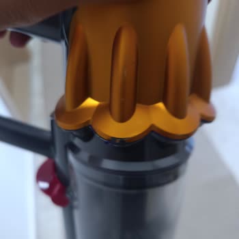 Dyson V12 Süpürgemin Performans Sorunları Ve Plastik Çatlak Garanti Kapsamında Reddedildi
