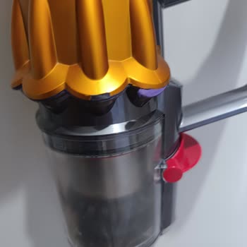 Dyson V12 Süpürgemin Performans Sorunları Ve Plastik Çatlak Garanti Kapsamında Reddedildi