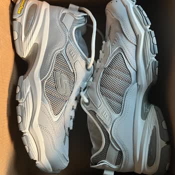 Boyner Mağazasında Satın Alınan Skechers Ayakkabının Yanlış Numara Ve Ücretsiz Kargo Değişim Talebi