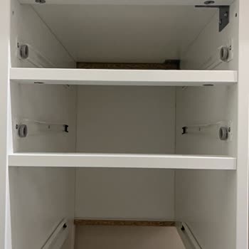IKEA Gullaberg Masasında Hatalı Çekmece Delikleri Ve Cevapsız Müşteri Hizmeti