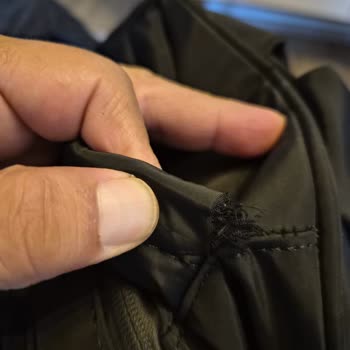Taşıma Kolu Kısa Sürede Koptu Ve D&R Mağazası Garantiyi Reddediyor