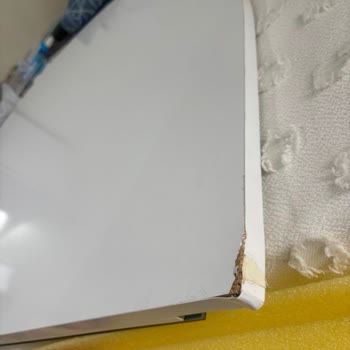 Setay Mobilya'dan Hasarlı Makyaj Masası Ve Uzun Süreli Çözüm Bekleyişi