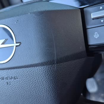 Airbag Çatlağı İçin Garanti Kapsamında Değişim Talebi