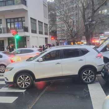 Nissan X-Trail Tampon Değişimi İçin Uzun Teslimat Gecikmesi Ve Yanıtsızlık