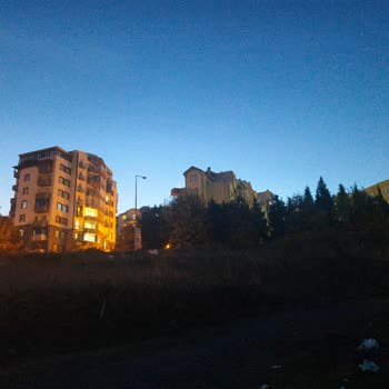 BEDAŞ'tan Cevap Gelmeyen Arızalı Sokak Aydınlatması Güvenlik Riski Oluşturuyor
