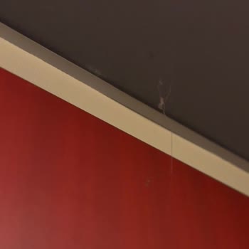Burger King Maltepe Şubesinde Hijyenik Olmayan Ortam Ve İlgisiz Personel