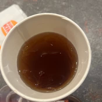 Burger King Whopper Menüsü Soğuk, Uzun Bekleme Süresi Ve Kaba Personel