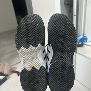 Adidas Ayıplı Ayakkabı İadesi Reddi Ve Çelişkili Müşteri Hizmeti Bilgisi