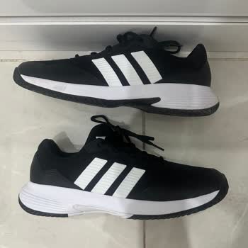 Adidas Ayıplı Ayakkabı İadesi Reddi Ve Çelişkili Müşteri Hizmeti Bilgisi
