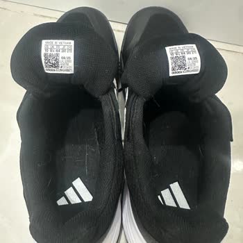 Adidas Ayıplı Ayakkabı İadesi Reddi Ve Çelişkili Müşteri Hizmeti Bilgisi