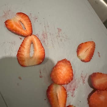 Yanlış Tarihte Pasta Teslimatı Ve Ürün Hatası, Müşteri Hizmetleri İhmali