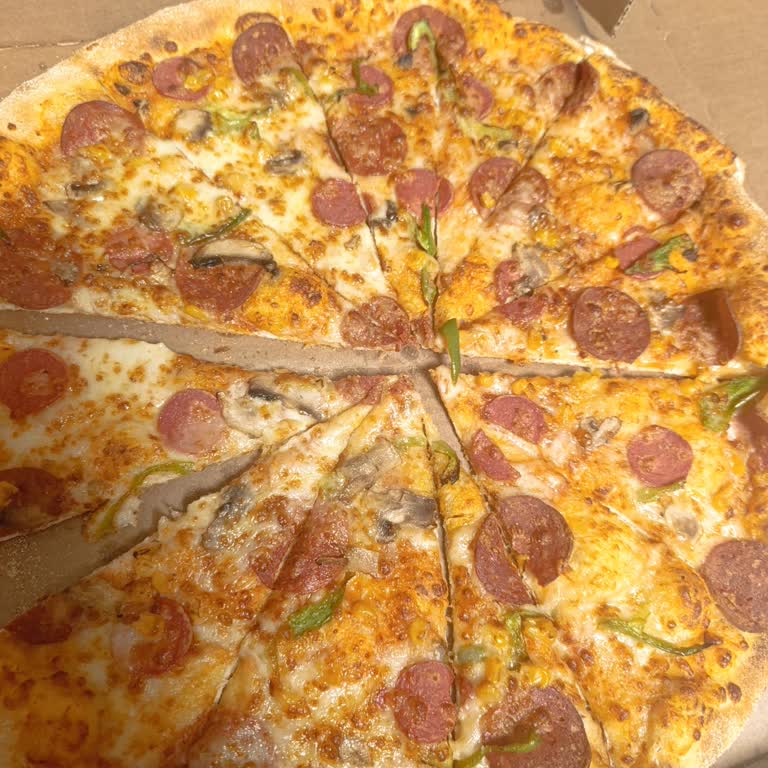 Yemeksepeti Soğuk Ve Kalitesiz Pizza İçin Yeni Sipariş Talebi