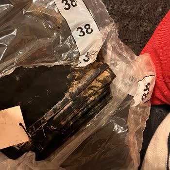 Mango Uygulamasından Gelen Pantolonun Küflü Ve Hijyenik Olmayan Durumu