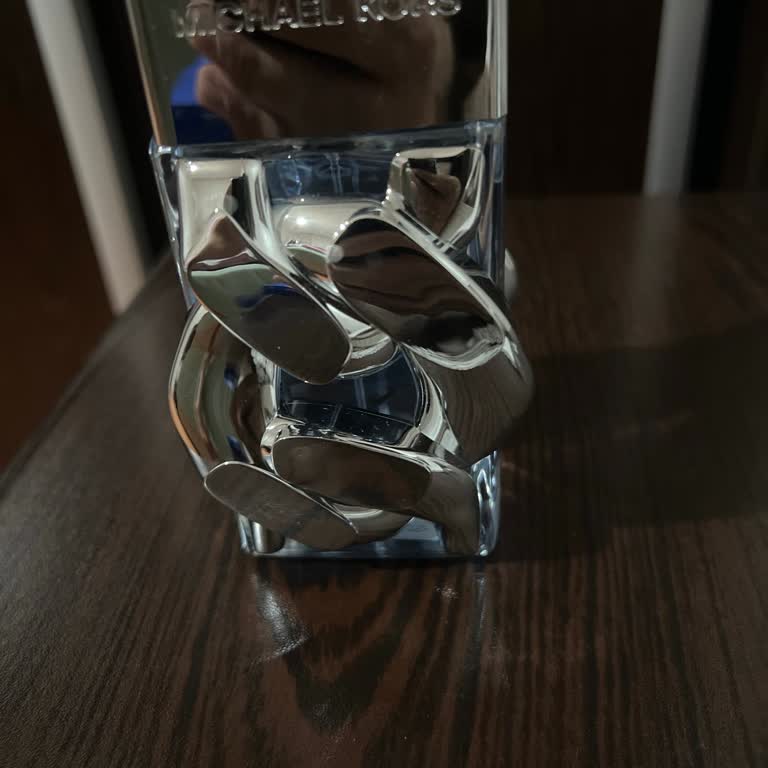 Michael Kors Pour Homme Parfümünde Koku Sorunu Ve İade Talebi
