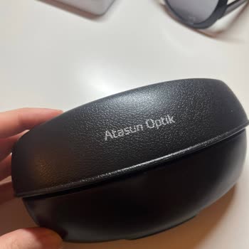 Atasun Gözlük Kutusunun Tasarımı Ray-Ban Gözlüğümde Çizik Oluşturdu