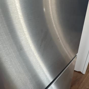 Bosch Buzdolabında Tekrarlayan Paslanma Sorunu Ve Ücretsiz Kapak Değişimi Talebi