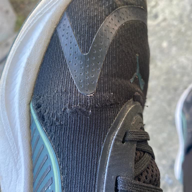 Trendyol'dan Alınan Puma Ayakkabısının Kısa Sürede Yırtılması Ve İade İsteği
