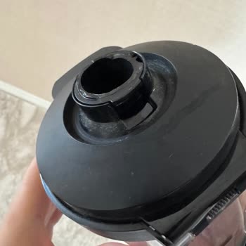 Dyson Süpürge Haznesi Kırıldı, Parça Gönderimi Gecikiyor