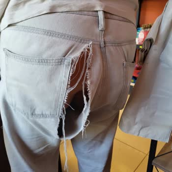 Mavi Jeans Pantolonunda Arka Cep Ani Yırtıldı, Garanti İadesi Talebi