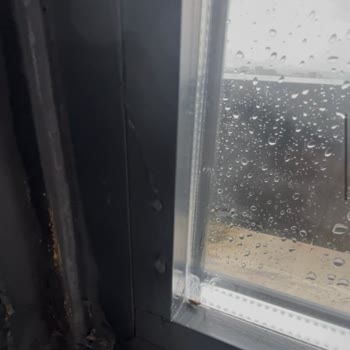 Winnice Garanti Kapsamında Cam Balkon Su Sızıntısı Ve İşçilik Hatalarının Hemen Onarımı Talebi