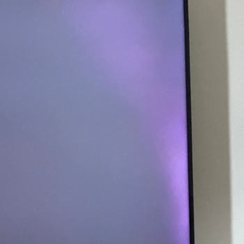Toshiba TV Screen Light Bleeding Issue Worsens Despite Warranty