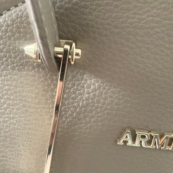 Armine Çantamın Metal Aksesuarları Kırıldı, Değişim Talep Ediyorum