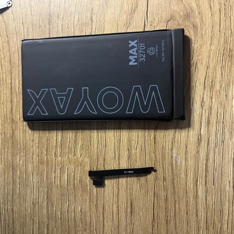 Woyax IPhone 12 Bataryasında Flex Kablosu Kırılması Ve Müşteri Desteği Olmaması