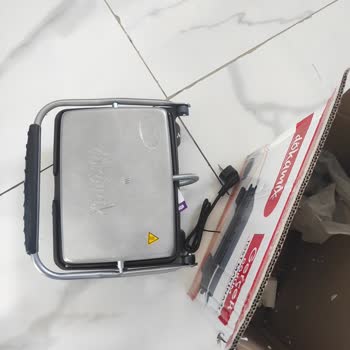 Acil Gerekli Tost Makinesi Gecikmeli Teslim Edildi Ve Kırık Geldi