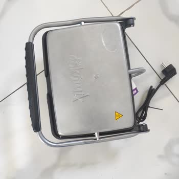 Acil Gerekli Tost Makinesi Gecikmeli Teslim Edildi Ve Kırık Geldi
