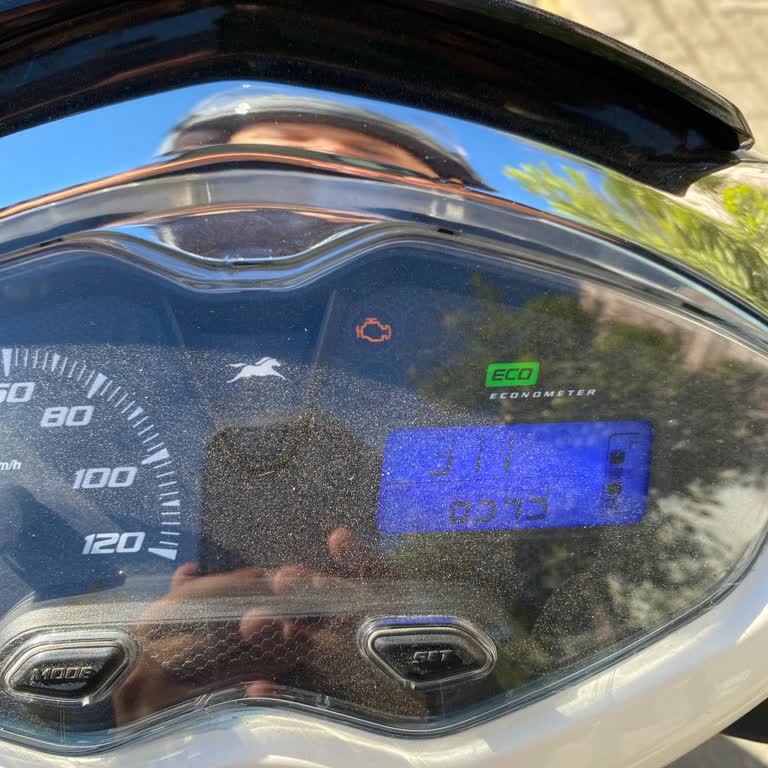 TVS Jupiter 125 CC 2025 Model Motosikletinin Arıza Lambası Sürekli Yanıyor Ve Servis Kalıcı Çözüm Sunamıyor