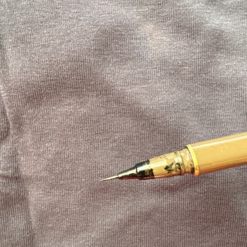 Florya AVM Gratis Mağazasında Slim Eyeliner Ürünün Sızdırması Ve Kullanılamaz Olması