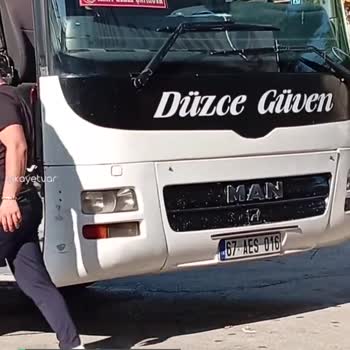 Düzce Güven Turizm Eski Hurda Otobüsün Kliması Çalışmıyor!
