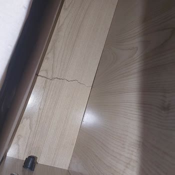 Söz Verilen 45 Gün İçinde Gelmeyen Kanepe Ve Çatlak Teslimat Şikayeti